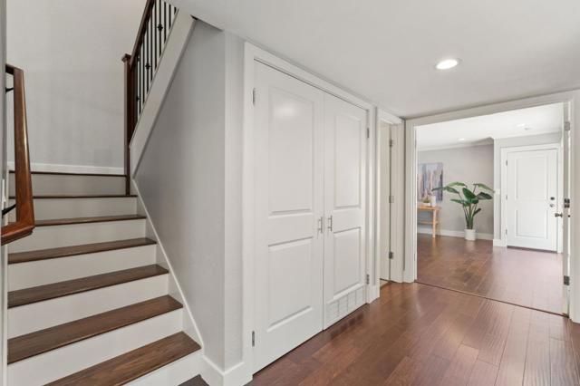 283 Casitas Bulevar, Los Gatos CA: https://media.crmls.org/mediaz/3a09d292-a6ce-4d0e-8216-4384299a7f60.jpg