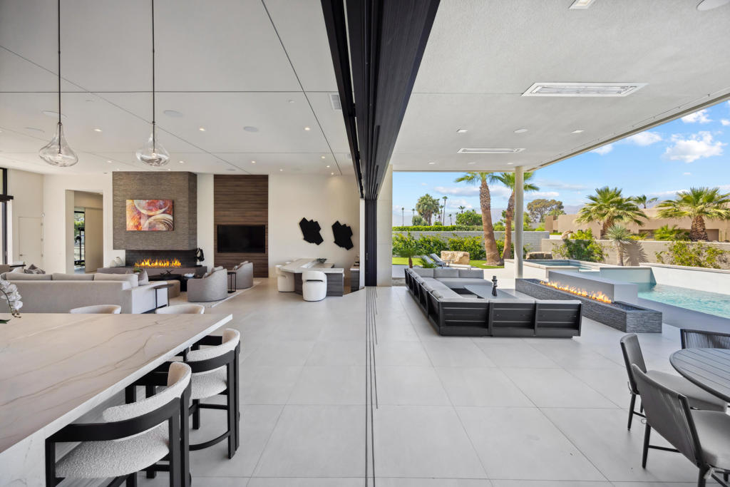 MLS #219135136DA image #10