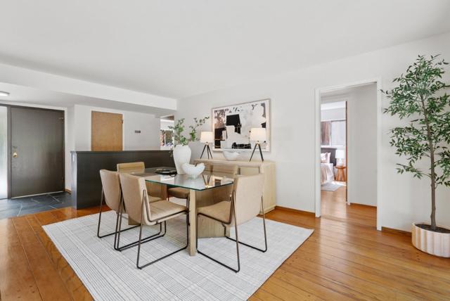 2050 Wooded Glen Drive, Los Altos CA: https://media.crmls.org/mediaz/3a0af358-a7a2-4329-8014-b15de007845a.jpg