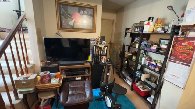 Image 15 of 21 For 25936 Peterman Ave