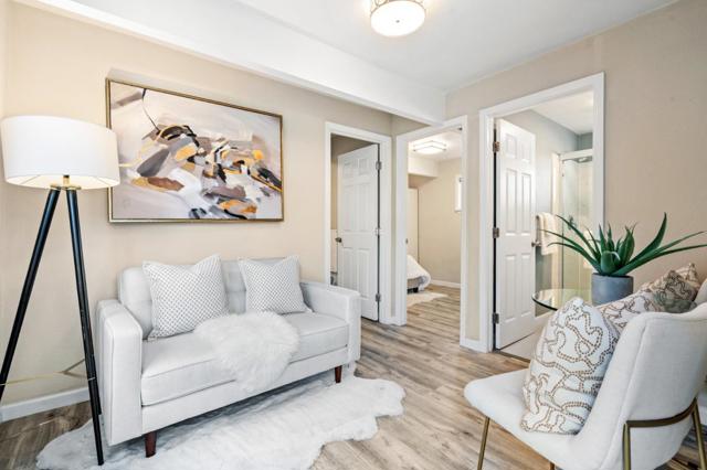 3151 Ramona Street, Palo Alto CA: https://media.crmls.org/mediaz/3a0fa6f5-8571-4b35-b262-1766c6956985.jpg