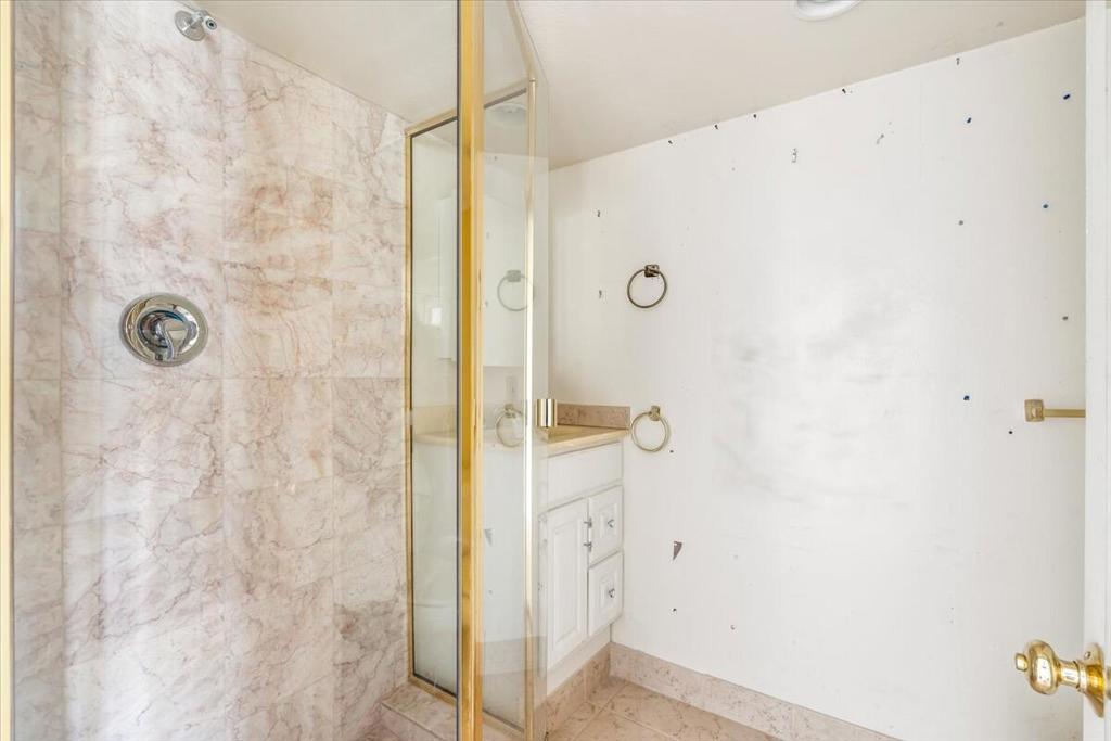 MLS #219135747DA image #10