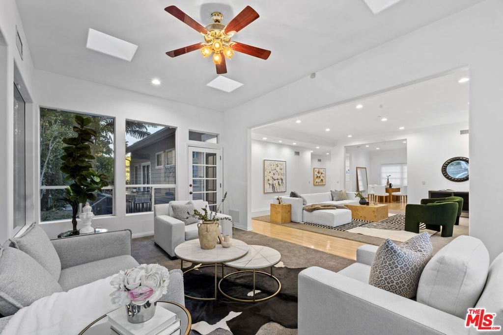 3236 Longridge TerraceSherman Oaks img 18