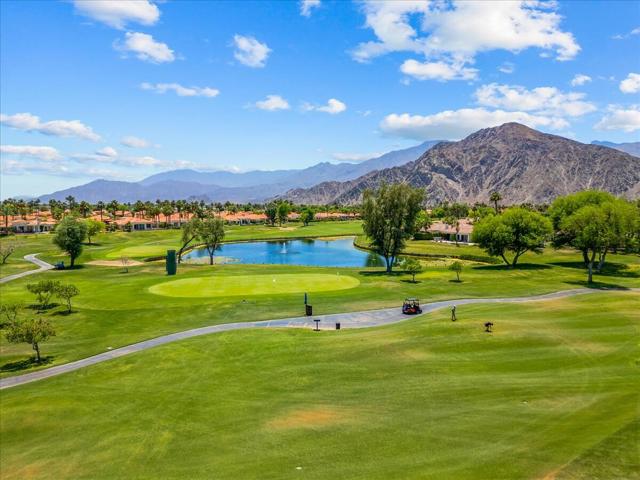 79765 Liga, La Quinta CA: https://media.crmls.org/mediaz/3a1147df-3395-4834-a992-0e749bfc8316.jpg