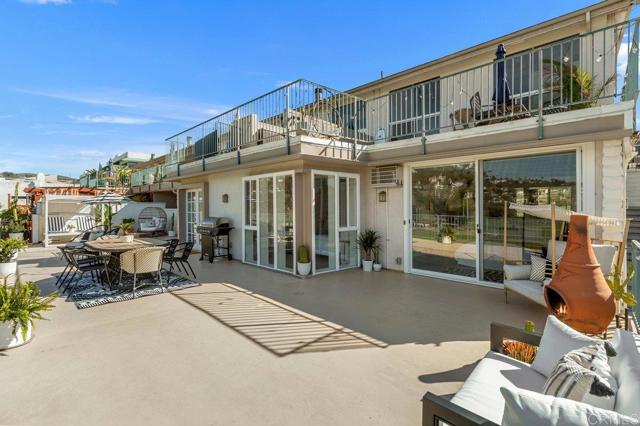 Detail Gallery Image 30 of 36 For 2544 Navarra #12,  Carlsbad,  CA 92009 - 2 Beds | 2 Baths