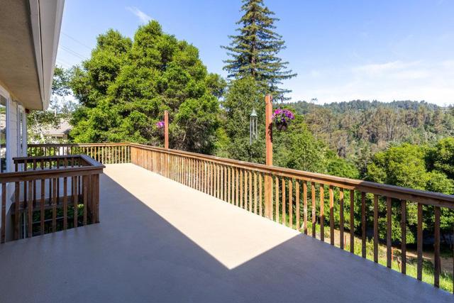 2889 Branciforte Drive, Santa Cruz CA: https://media.crmls.org/mediaz/3a127c4f-bdcb-4ffc-87f3-e027f93e1e58.jpg