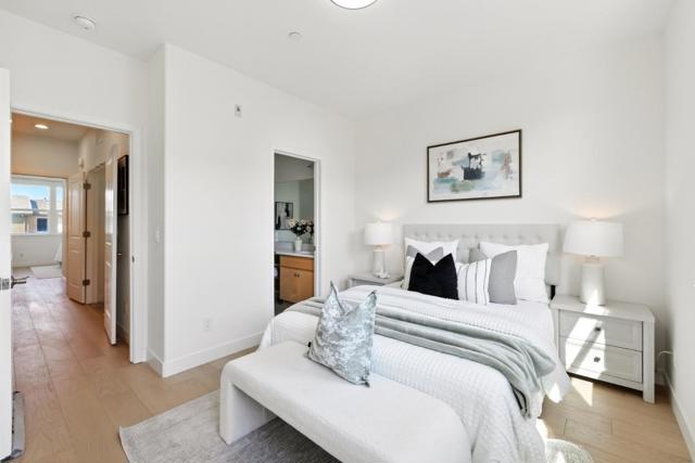 930 Highland Terrace, Sunnyvale CA: https://media.crmls.org/mediaz/3a137db0-009d-4564-945b-08348c90313e.jpg