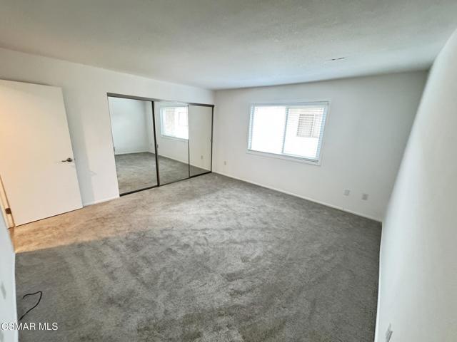 13042 Riverside Drive, Sherman Oaks CA: https://media.crmls.org/mediaz/3a13a80f-2b72-4c64-98cf-3b7a9064c8f7.jpg