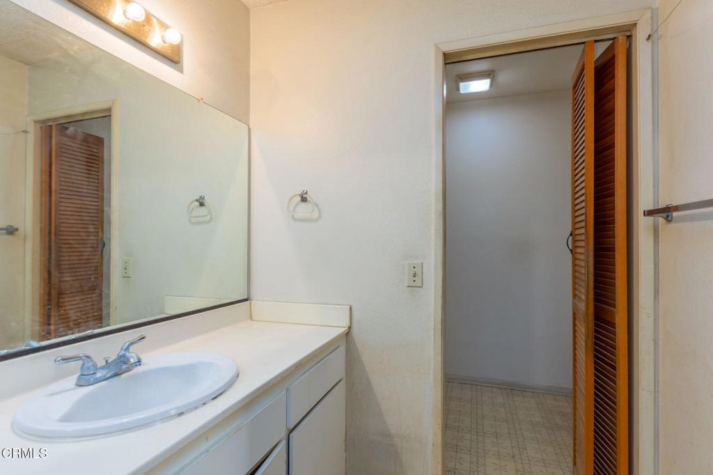 MLS #V1-30157 image #8
