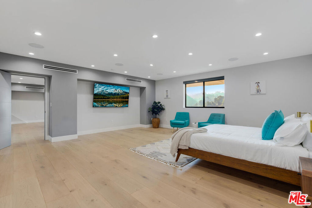 MLS #26861351 image #4