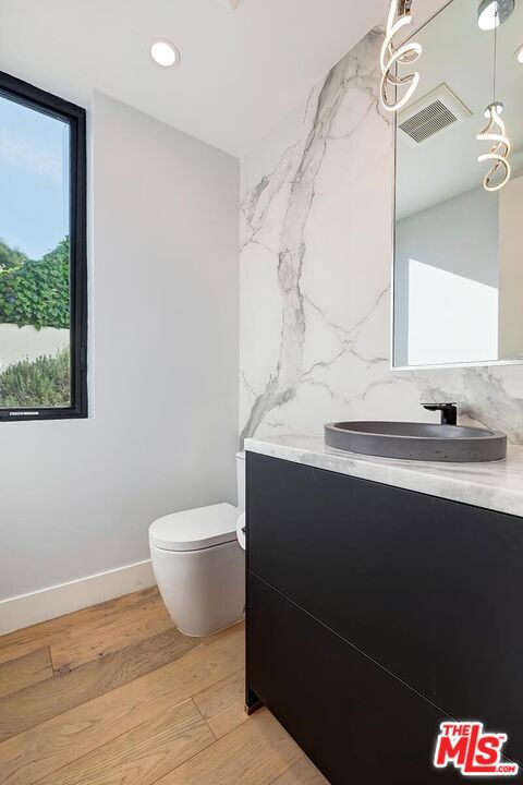 MLS #26749393 image #18