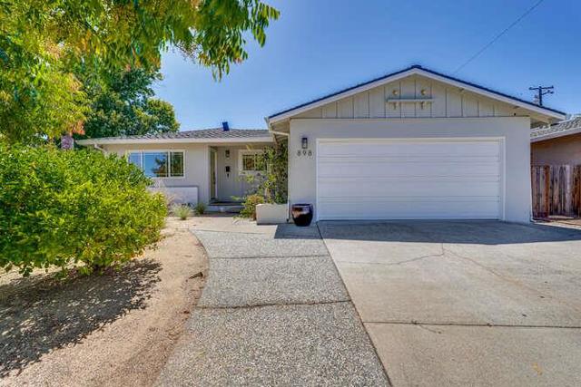 898 La Plata Plaza, Campbell CA: https://media.crmls.org/mediaz/3a16dea9-7d8e-47f9-9066-ef5c6f5ab8c8.jpg
