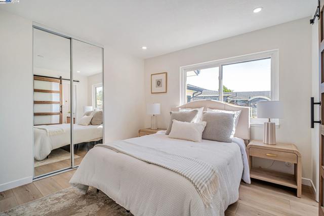 6588 Flanders Dr, Newark CA: https://media.crmls.org/mediaz/3a172086-dacc-49cd-a588-7f14b5996c2c.jpg
