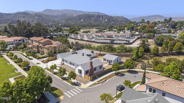 181 197 Klamath Street, Ventura CA: https://media.crmls.org/mediaz/3a17909f-970c-4894-98da-815fba553781.jpg