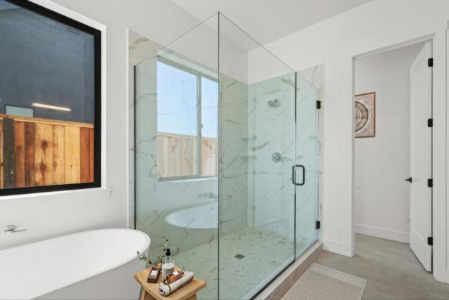 420 Maria, Hollister CA: https://media.crmls.org/mediaz/3a19f237-4300-4a72-af30-fd47a1983574.jpg