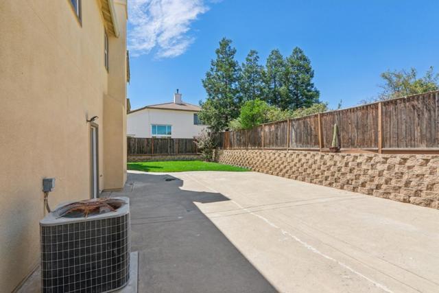 471 S Providence Street, Mountain House CA: https://media.crmls.org/mediaz/3a1a18a3-bcac-47ff-82d3-3fb47d09663f.jpg
