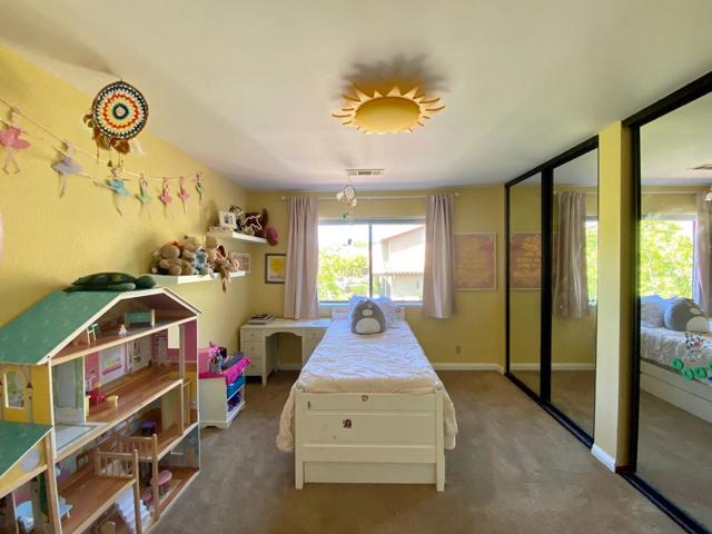 1119 Royal Lane, San Carlos CA: https://media.crmls.org/mediaz/3a1ad558-3e87-4b66-a852-027e78fd62b7.jpg