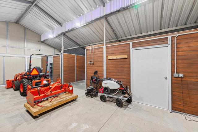 12315 Harding Avenue, San Martin CA: https://media.crmls.org/mediaz/3a1bdc42-b5c7-484b-a244-ba2f5cf51836.jpg