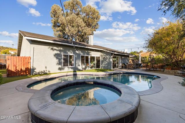 3348 Holloway Street, Newbury Park CA: https://media.crmls.org/mediaz/3a1c321b-bc1c-4318-a061-4cc7b0c5dd06.jpg