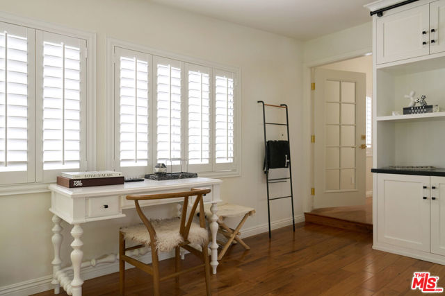 5 Bed Home for Sale in Los Angeles, California