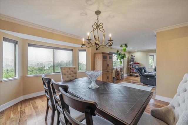 4 Harris Hill Drive, Novato CA: https://media.crmls.org/mediaz/3a1d81c9-44c5-4e17-9c64-4b2aba2cc1fe.jpg