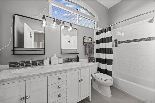 1846 Corte Pulsera, Oceanside CA: https://media.crmls.org/mediaz/3a1ed5b3-6420-4a7b-856e-e4e4f18e8bcb.jpg