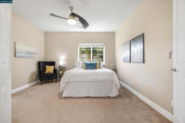 1121 Haven Street, Martinez CA: https://media.crmls.org/mediaz/3a1ef951-309e-4a65-8eca-070d76d30db5.jpg
