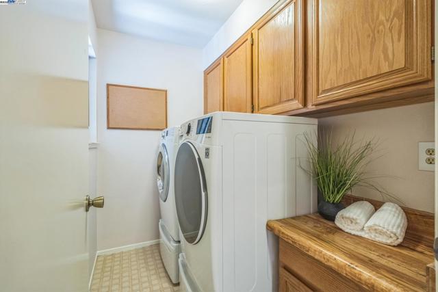 1138 Walpert St., Hayward CA: https://media.crmls.org/mediaz/3a21b235-2f3b-439d-a17c-a9cc8df8c58a.jpg
