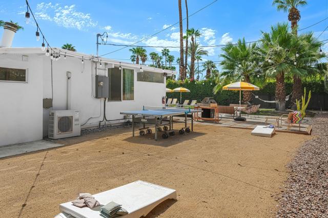 633 S Canon Drive, Palm Springs CA: https://media.crmls.org/mediaz/3a22112c-441f-4fe7-a406-63aa9240a5e3.jpg