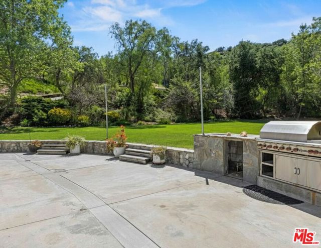 Image 44 of 64 For 26954 Whitehorse Place