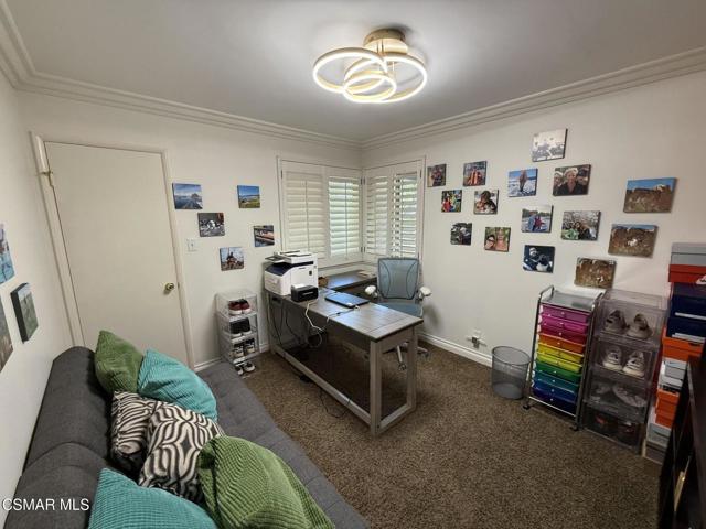 2340 Aldrich Circle, Thousand Oaks CA: https://media.crmls.org/mediaz/3a226fda-8808-454a-a00e-52fbdf7bec8f.jpg