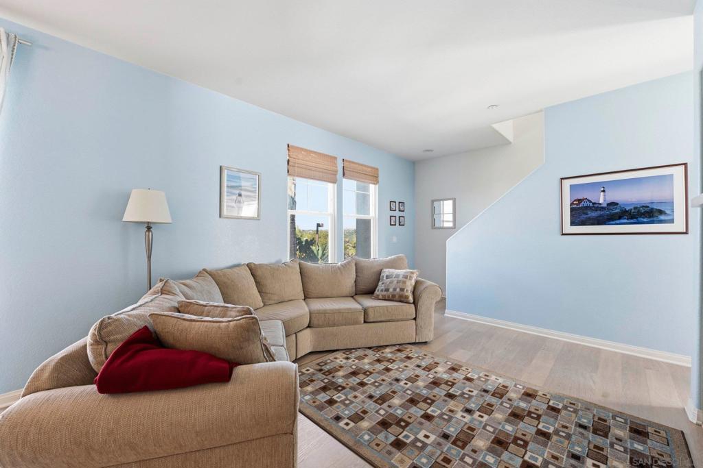 845 Harbor Cliff Way - photo 9