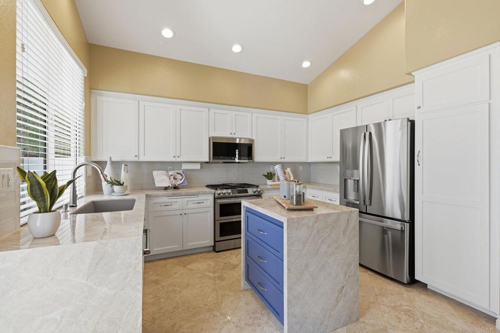 6050 Malea Way - photo 13