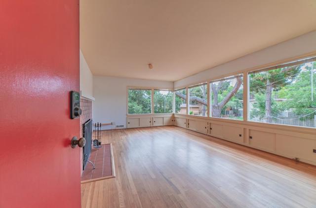 25145 N Carmel Hills Drive, Carmel CA: https://media.crmls.org/mediaz/3a23a564-c1d1-4c3a-8f37-a47be517a7f4.jpg