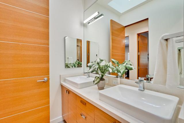 1534 Wessex Avenue, Los Altos CA: https://media.crmls.org/mediaz/3a242952-60e6-4178-9f55-607896d5cc6c.jpg