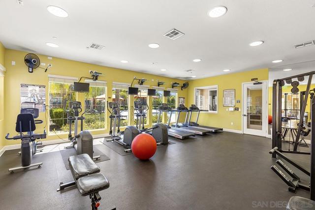 10689 New Grove Trail, San Diego CA: https://media.crmls.org/mediaz/3a25e60d-3fee-477d-b73f-5e3c6c45033c.jpg