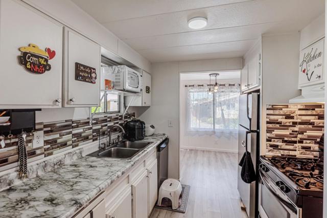 200 Burnett Avenue, Morgan Hill CA: https://media.crmls.org/mediaz/3a25ed38-a38b-468a-9084-6bf74bae8794.jpg