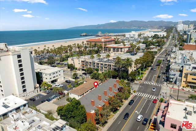 2108 Neilson Way, Santa Monica CA: https://media.crmls.org/mediaz/3a26def9-792f-4cb8-9aea-fa8d35185434.jpg