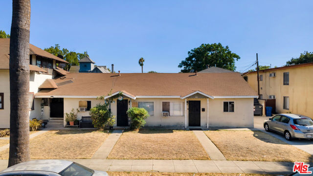 586 San Francisco Avenue, Pomona CA: https://media.crmls.org/mediaz/3a2721a0-0bbe-4d4e-ba07-7bdb6b6a795a.jpg