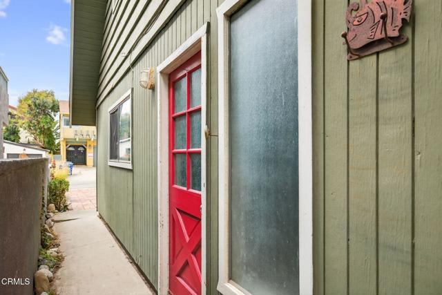 Detail Gallery Image 5 of 27 For 120 Hueneme Ave, Oxnard,  CA 93035 - 2 Beds | 1 Baths