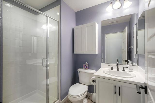 7303 Sitio Castano, Carlsbad CA: https://media.crmls.org/mediaz/3a28fdb6-bcae-488c-88e7-208d2be349cf.jpg