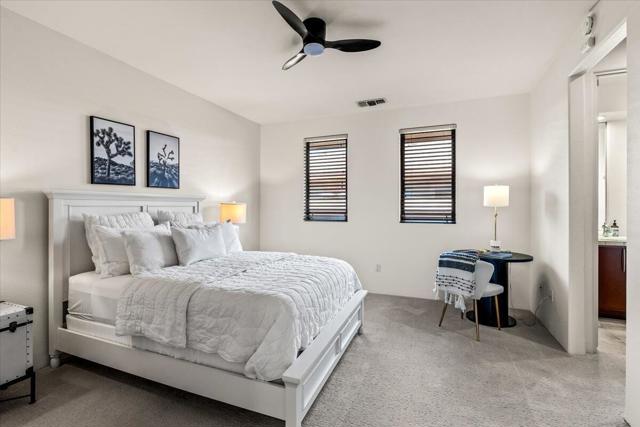 Image 35 of 43 For 50380 Via Serenidad