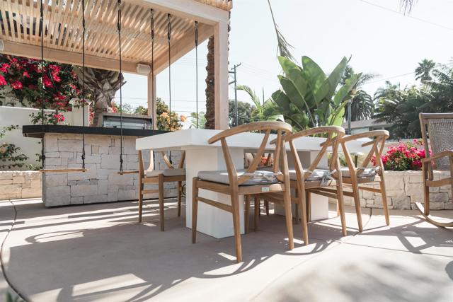 164 Chestnut Avenue, Carlsbad CA: https://media.crmls.org/mediaz/3a2a6a97-9803-4853-a251-dade838fb90a.jpg