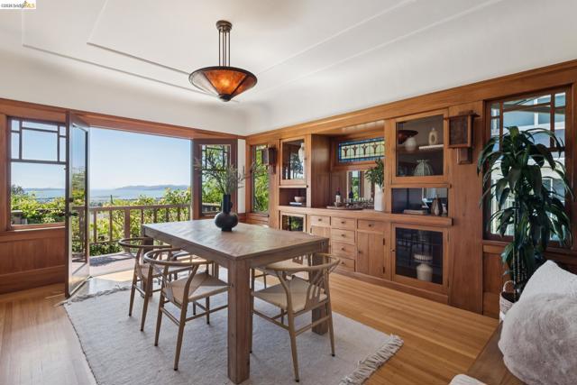 Image 16 of 60 For 938 San Benito Rd