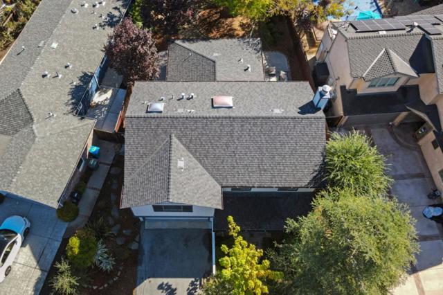 2627 Ohio Avenue, Redwood City CA: https://media.crmls.org/mediaz/3a2c90da-87c1-4095-bd95-ff35b406d1f0.jpg
