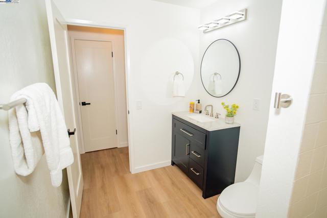 4732 Mira Vista Drive, Castro Valley CA: https://media.crmls.org/mediaz/3a2cccf0-188b-4526-b07c-360e8881f28f.jpg