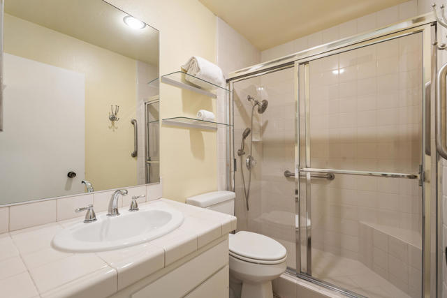 78205 Cortez Lane, Indian Wells CA: https://media.crmls.org/mediaz/3a2ce2e0-69cf-45a0-8840-4ec3af7d697c.jpg