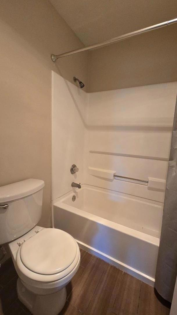 Image 9 of 37 For 6400 Christie Avenue 2211