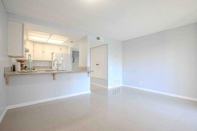 Image 32 of 42 For 43 Lakeview Circle