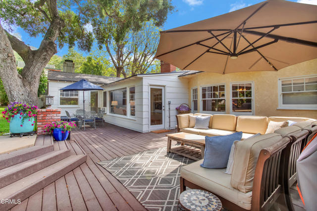 2727 Hollister Terrace, Glendale CA: https://media.crmls.org/mediaz/3a300eab-fd54-438a-85f4-f3b39fab7bc5.jpg
